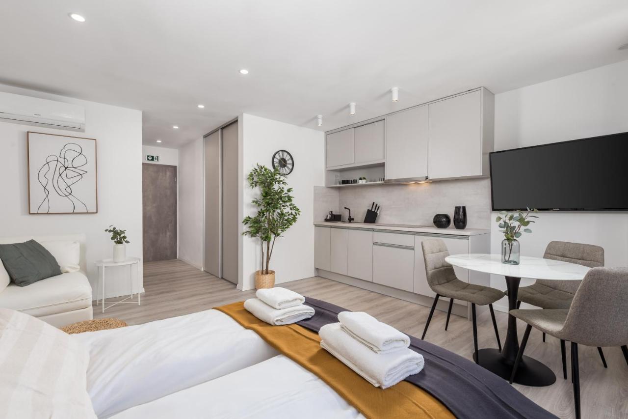 Apartments Penkala Fiume Kültér fotó