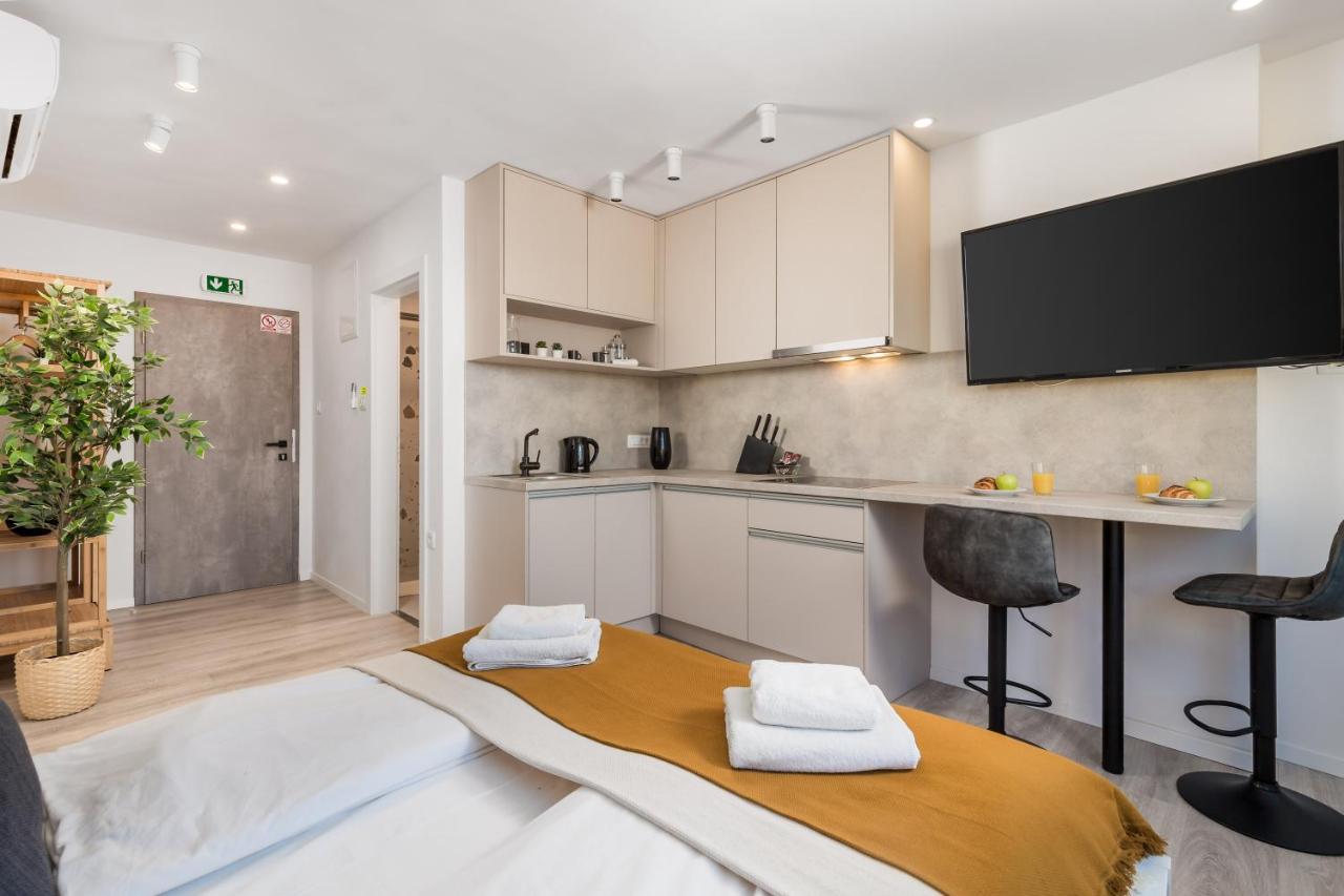 Apartments Penkala Fiume Kültér fotó